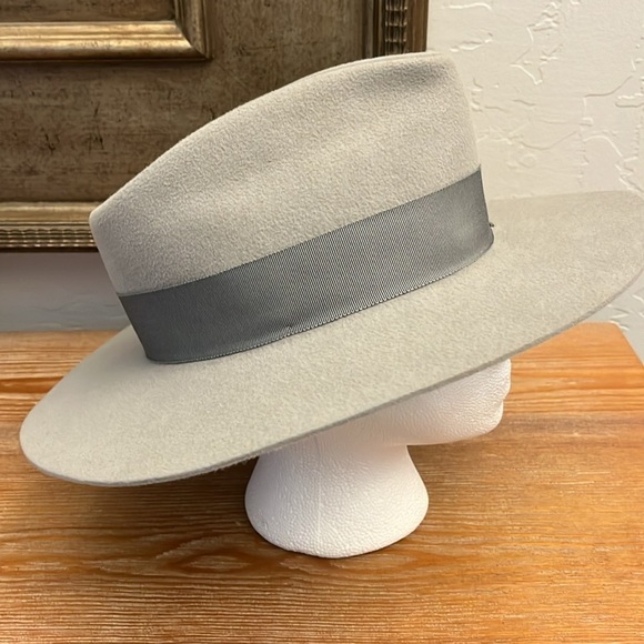 GLADYS TAMEZ NWOT Saint Marie Felt Hat In Light Grey- Size S‎ main image 10